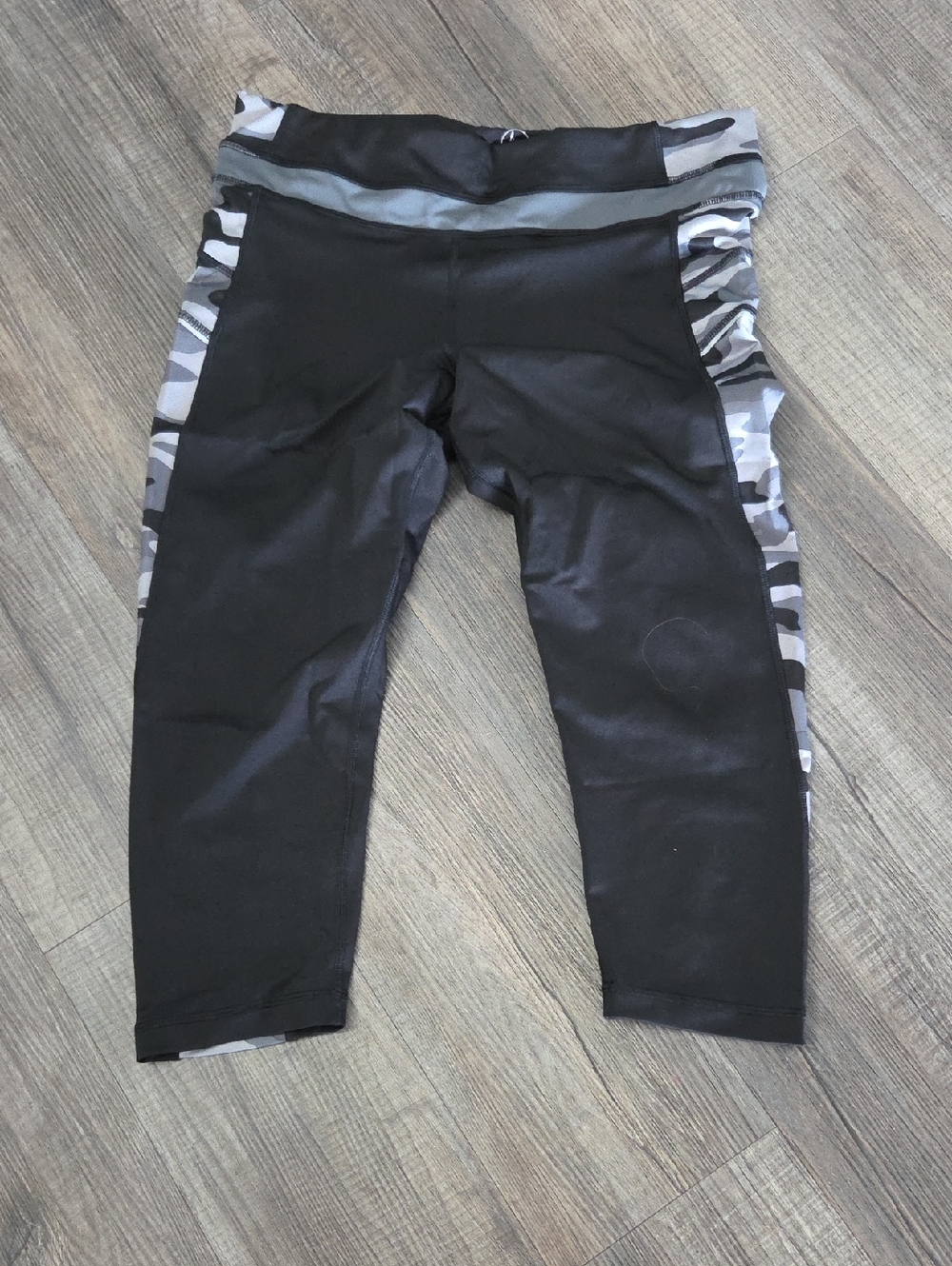 Active Life Black Capri Leggings with Gray Camo Side Panels